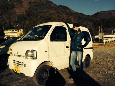 we came across a mini minivan...jay assured me our camper van for new zealand will be larger