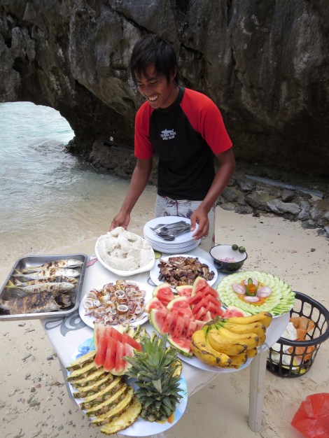 another tasty lunch on the beach