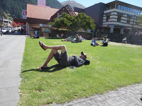just chillin' in queenstown