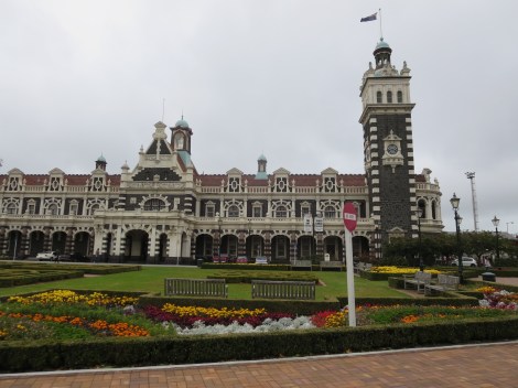 the grand dunedin railway station