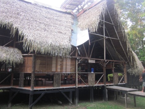 common area with dining room
